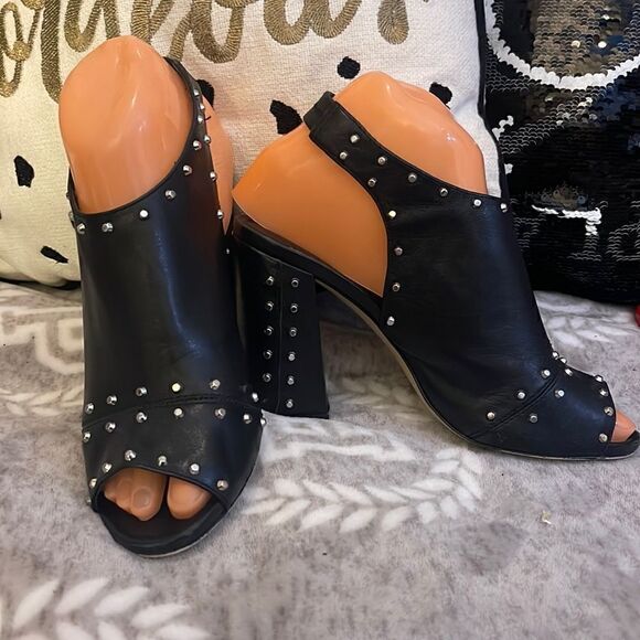 MICHAEL Michael Kors
Women's Astor Leather Studded Slingback Block Heel Sandals - Picture 1 of 10